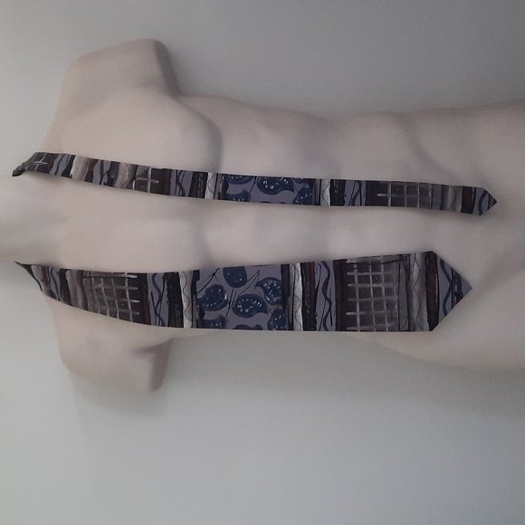 Wembley Necktie all over print - Picture 1 of 5
